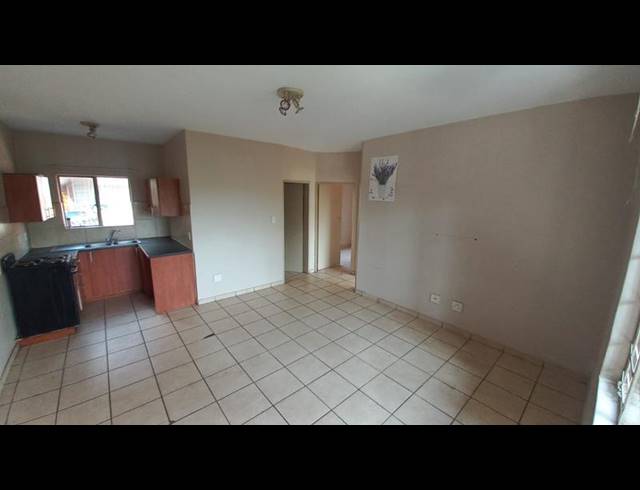 2 BEDROOM APARTMENT FOR SALE IN PRETORIA GARDENS